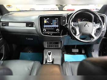 Used Mitsubishi Outlander 2021 for sale - 77941806: Photo