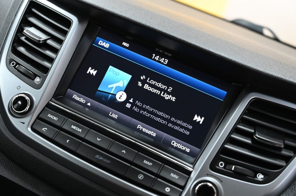 Used Hyundai TUCSON 2017 for sale - 76724250: Photo 19