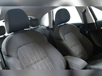 Used Audi Q3 2017 for sale - 78388683: Photo