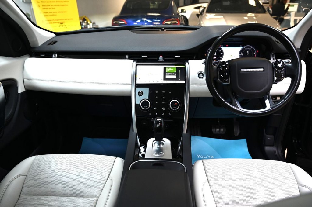 Used Land Rover Discovery Sport 2020 for sale - 76520440: Photo 4