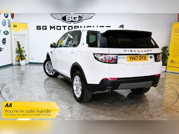 Used Land Rover Discovery Sport 2017 for sale - 75942962: Photo