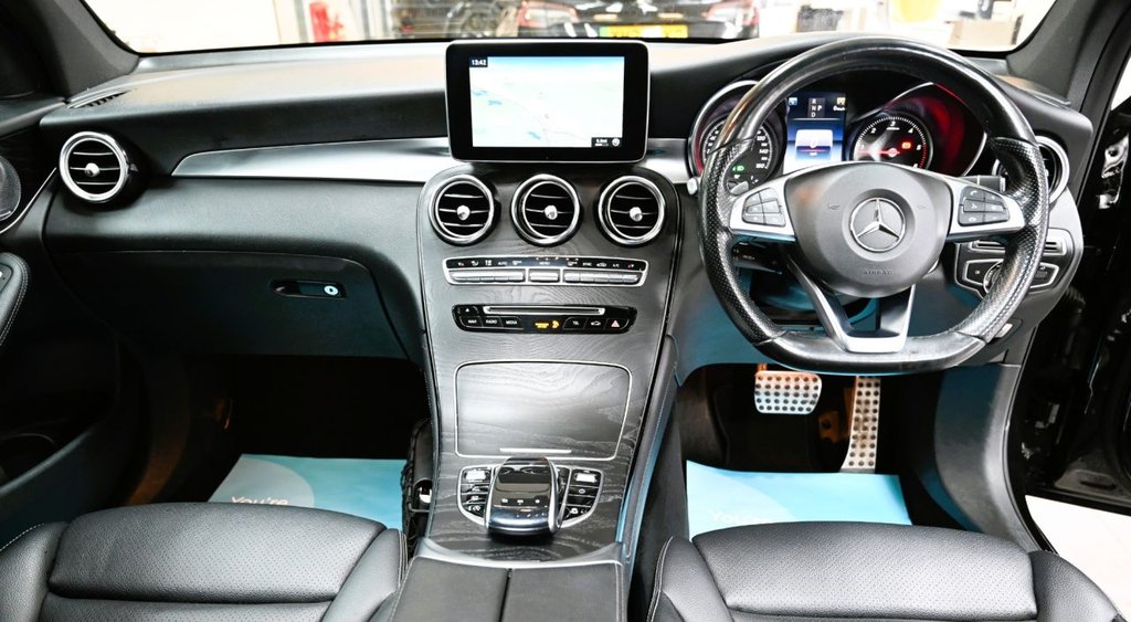 Used Mercedes-Benz GLC 2016 for sale - 77539552: Photo 4