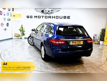 Used Mercedes-Benz C Class 2016 for sale - 77785912: Photo