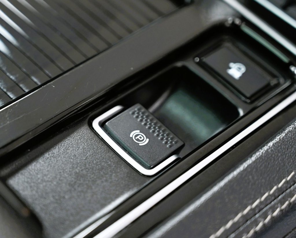 Used Jaguar F-Pace 2020 for sale - 77360160: Photo 21