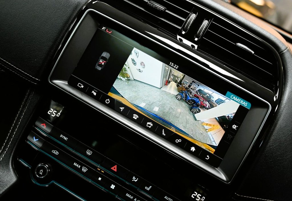 Used Jaguar F-Pace 2020 for sale - 77360160: Photo 6