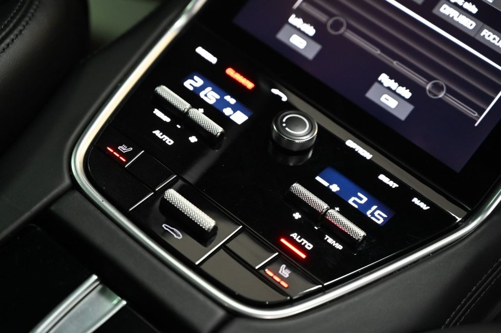 Used Porsche Panamera 2019 for sale - 77145721: Photo 13