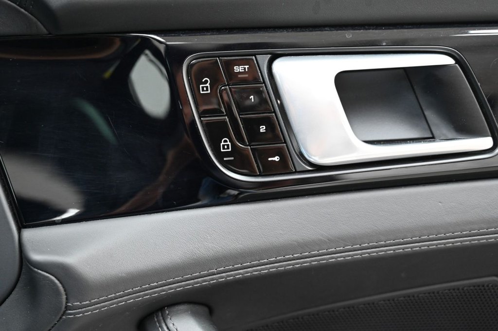 Used Porsche Panamera 2019 for sale - 77145721: Photo 43