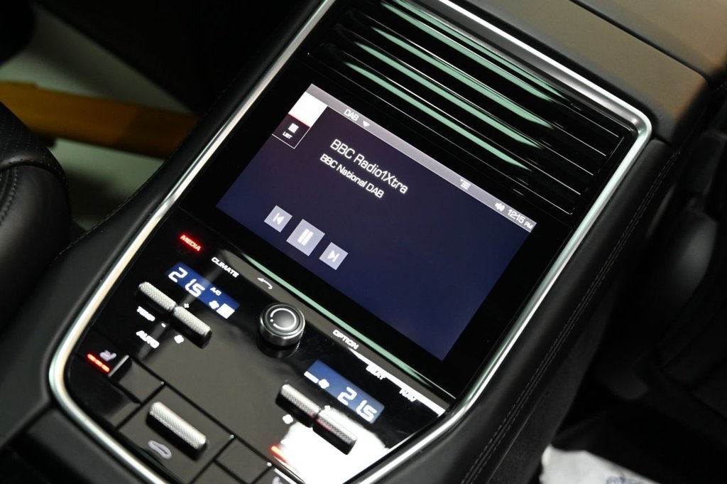 Used Porsche Panamera 2019 for sale - 77145721: Photo 48