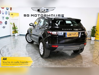 Used Land Rover Range Rover Evoque 2017 for sale - 76139904: Photo 2
