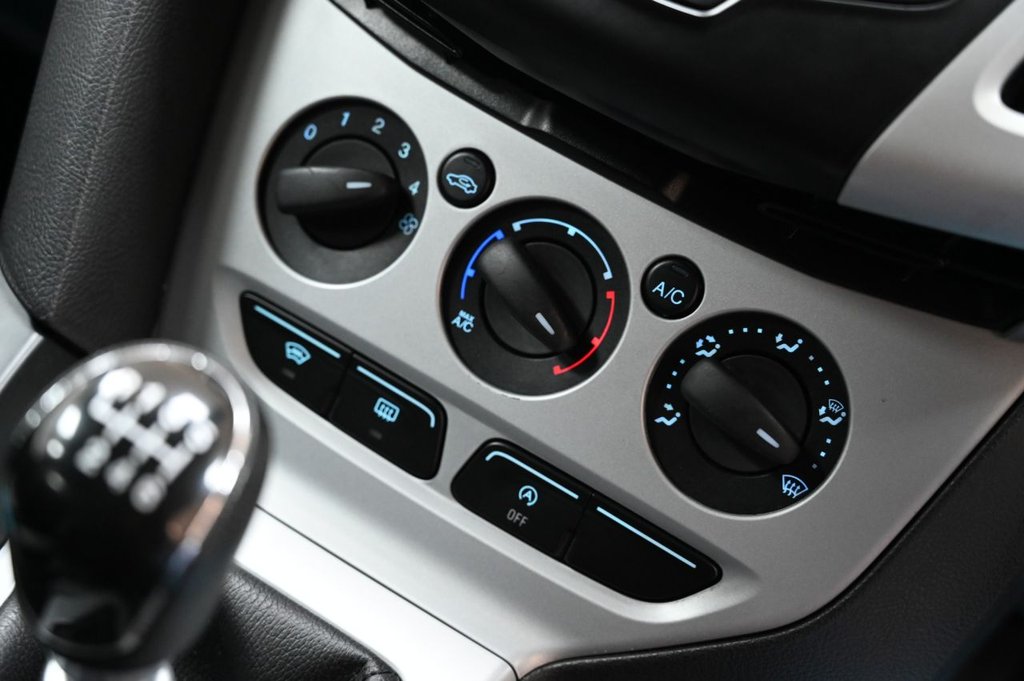 Used Ford Focus 2014 for sale - 76840892: Photo 12