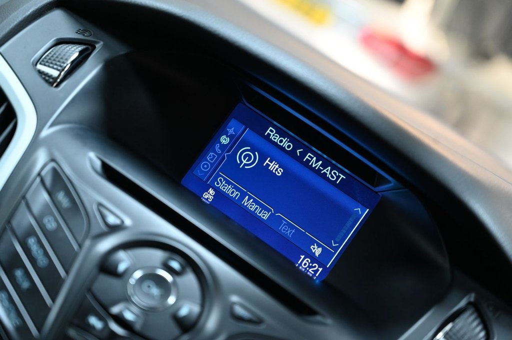 Used Ford Focus 2014 for sale - 76840892: Photo 13