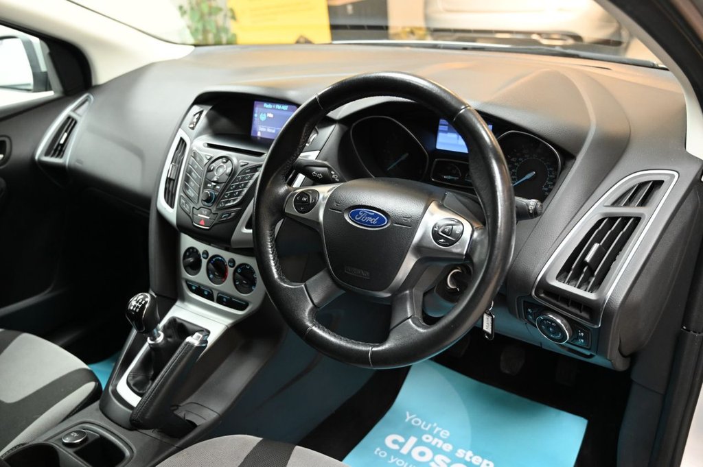 Used Ford Focus 2014 for sale - 76840892: Photo 17