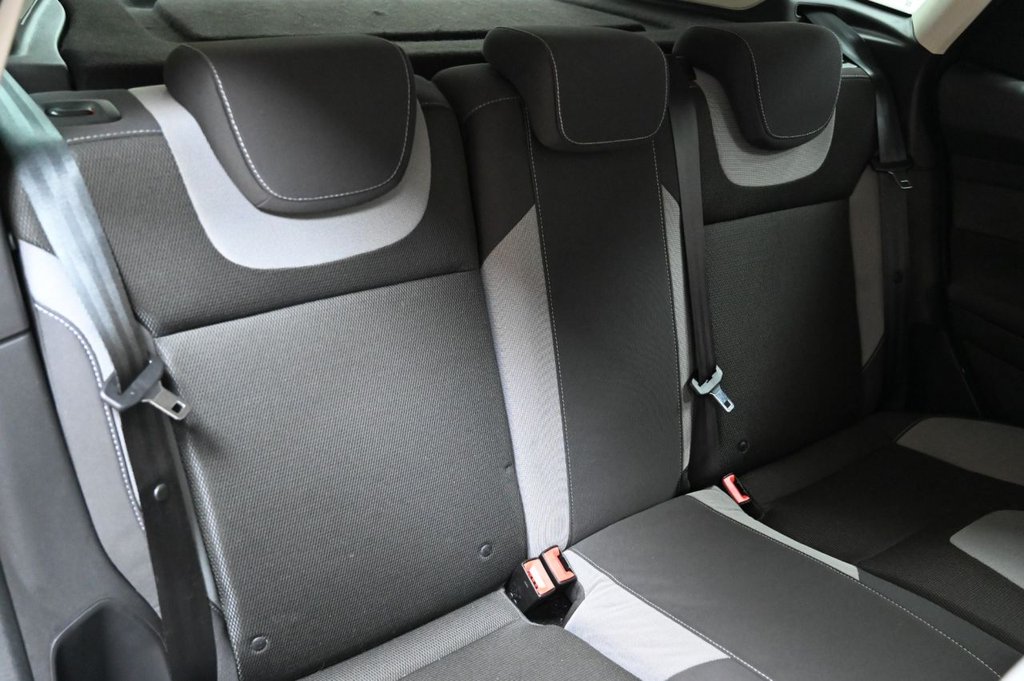 Used Ford Focus 2014 for sale - 76840892: Photo 18