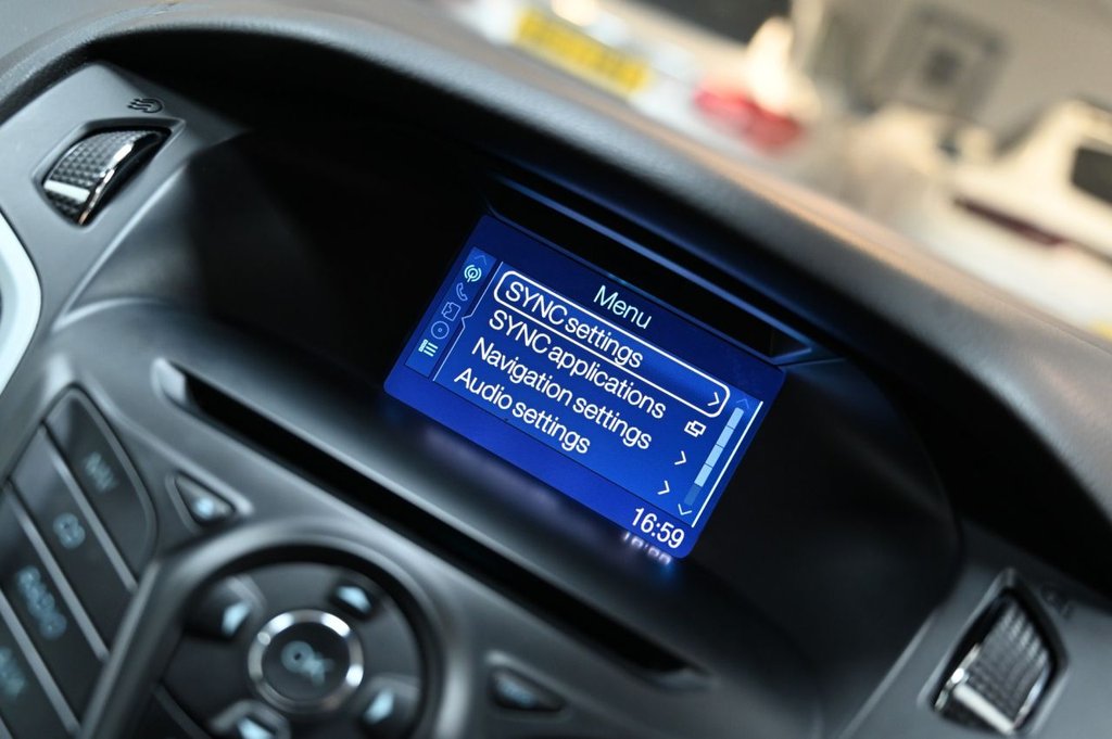 Used Ford Focus 2014 for sale - 76840892: Photo 22