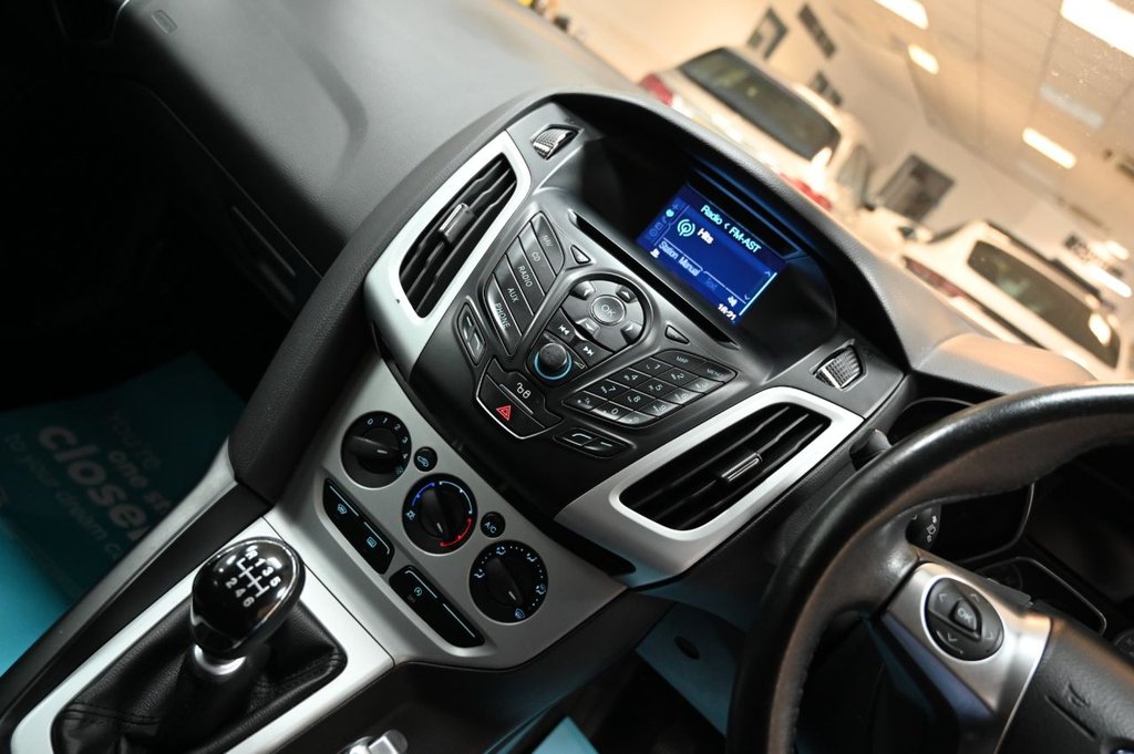 Used Ford Focus 2014 for sale - 76840892: Photo 23