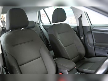 Used Volkswagen Golf 2017 for sale - 78603312: Photo