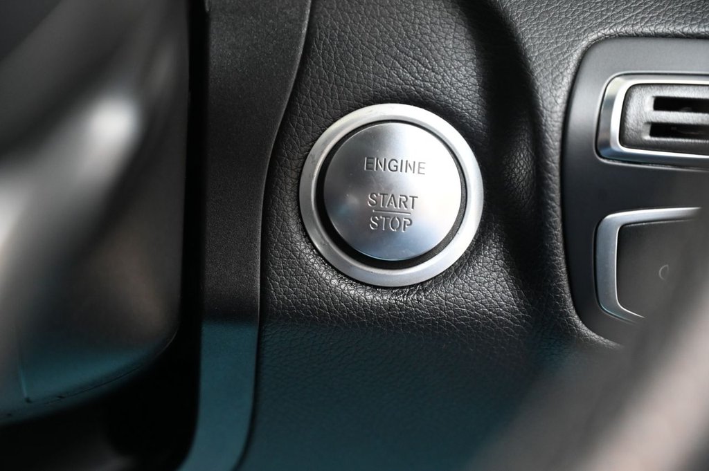 Used Mercedes-Benz C Class 2016 for sale - 76586612: Photo 17