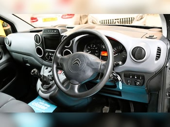 Used Citroen Berlingo 2016 for sale - 76703784: Photo