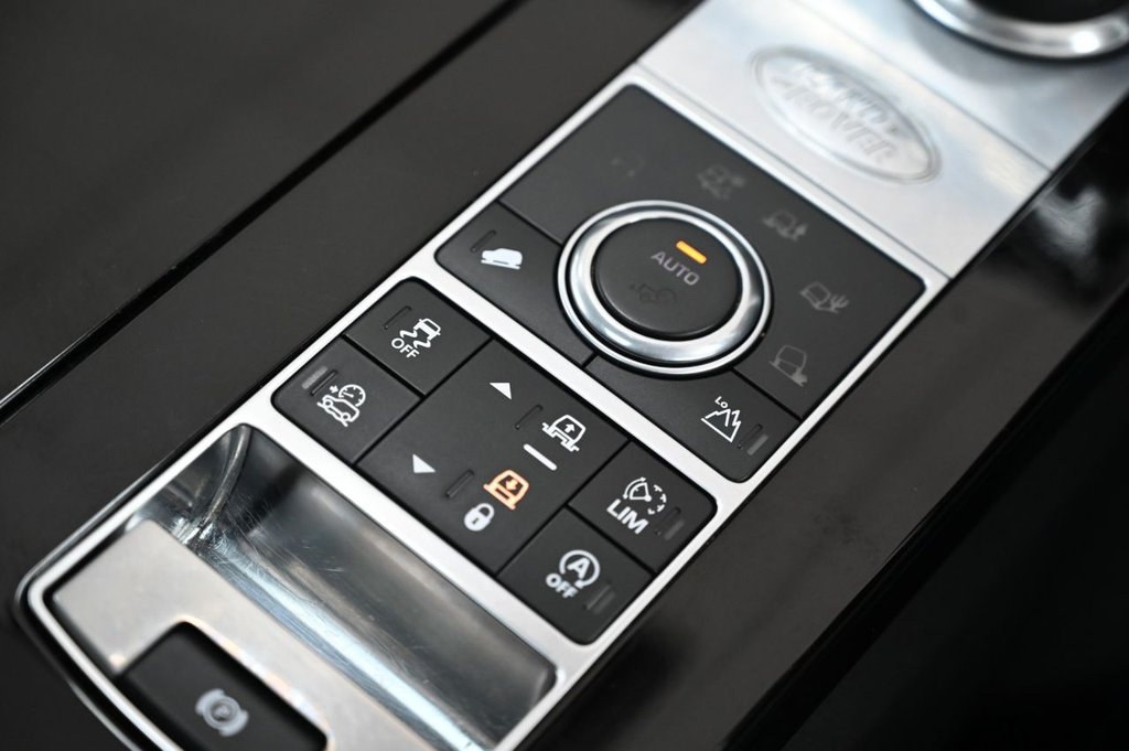 Used Land Rover Discovery 2017 for sale - 78036465: Photo 26