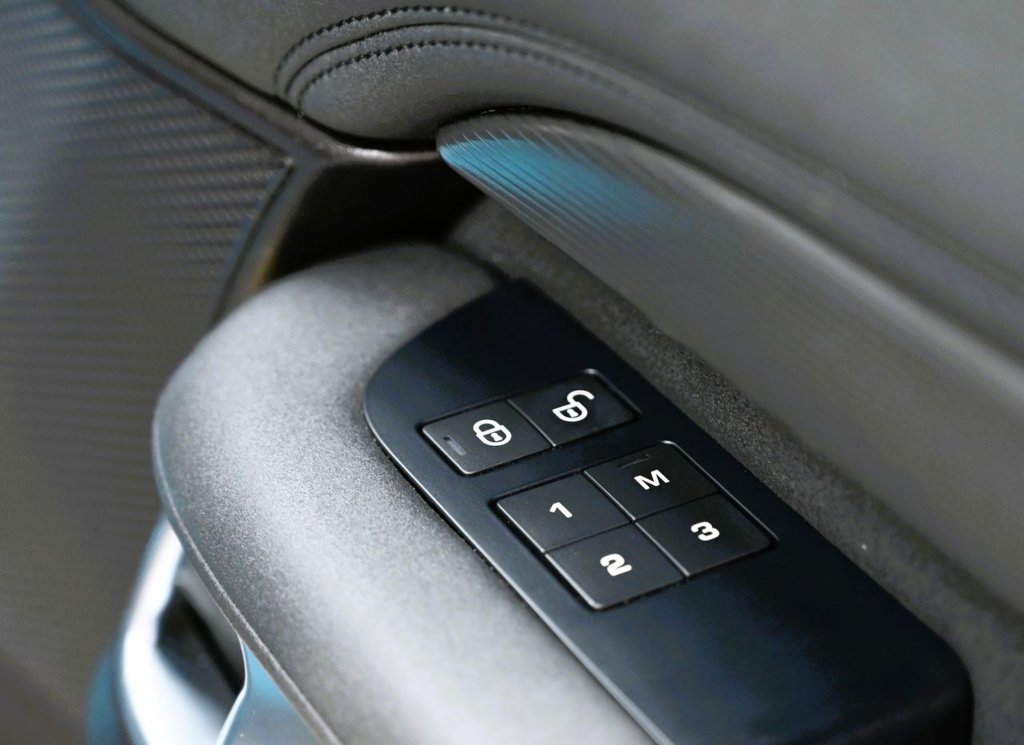 Used Land Rover Discovery 2017 for sale - 78036465: Photo 31