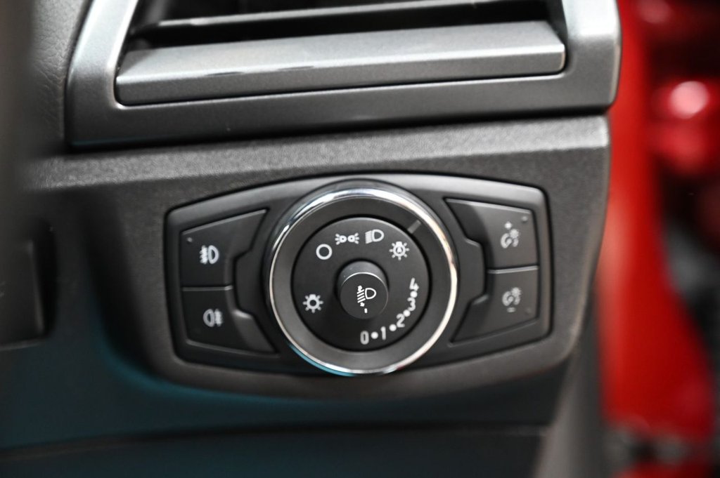 Used Ford Mondeo 2015 for sale - 77250015: Photo 29