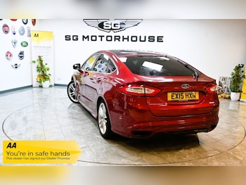 Used Ford Mondeo 2015 for sale - 77250015: Photo