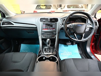 Used Ford Mondeo 2015 for sale - 77250015: Photo