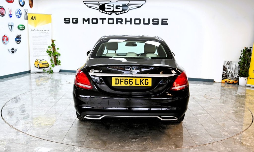 Used Mercedes-Benz C Class 2016 for sale - 77884945: Photo 10