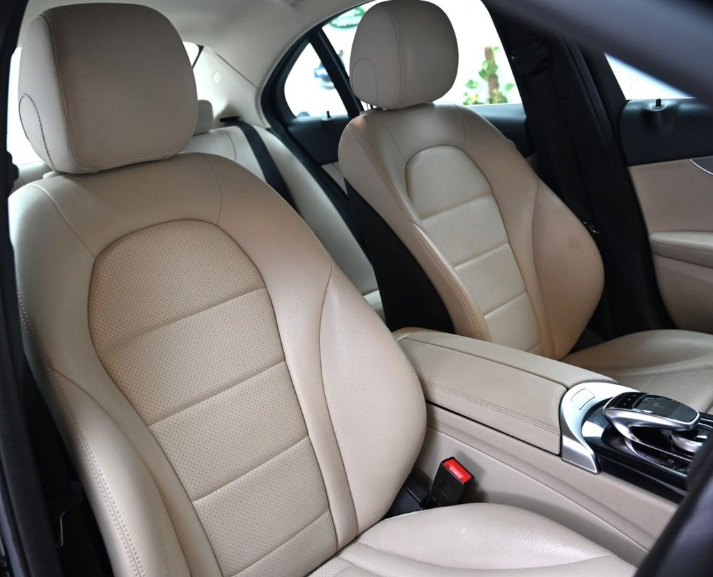 Used Mercedes-Benz C Class 2016 for sale - 77884945: Photo 4