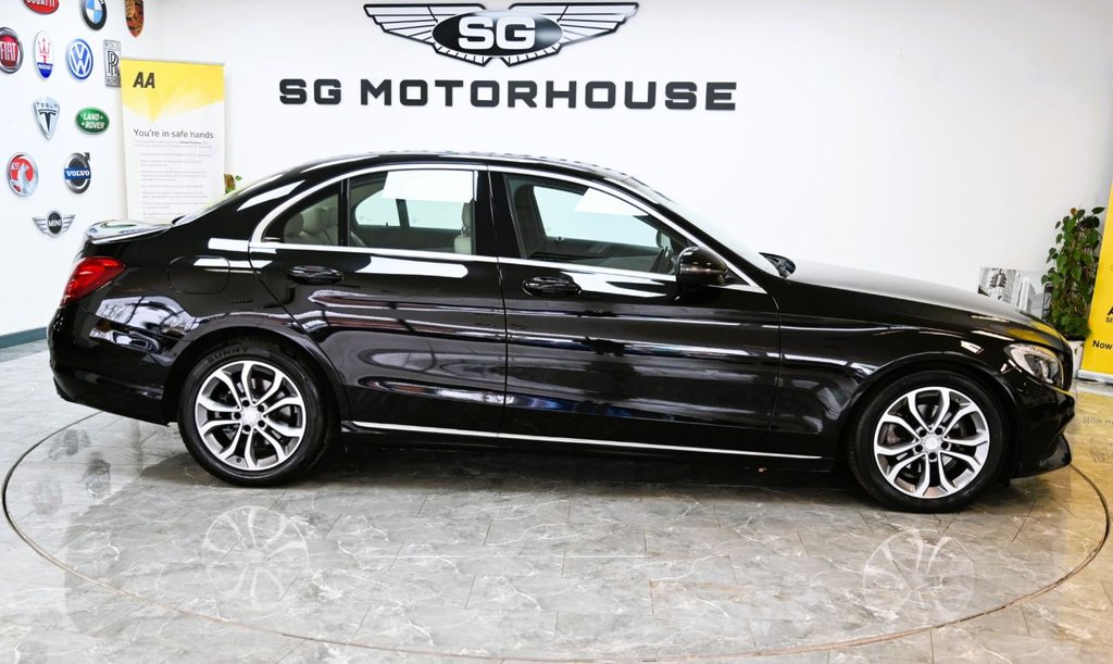 Used Mercedes-Benz C Class 2016 for sale - 77884945: Photo 7