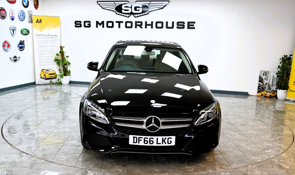 Used Mercedes-Benz C Class 2016 for sale - 77884945: Photo 8