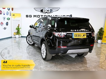 Used Land Rover Discovery Sport 2017 for sale - 75276000: Photo