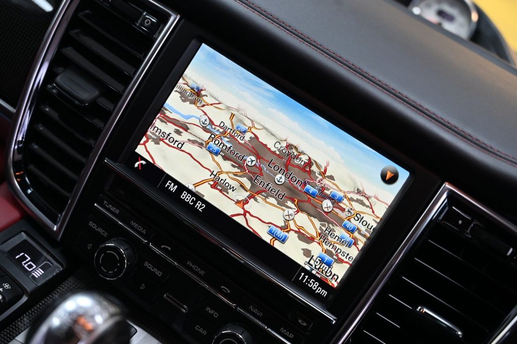 Used Porsche Panamera 2016 for sale - 77256046: Photo 16