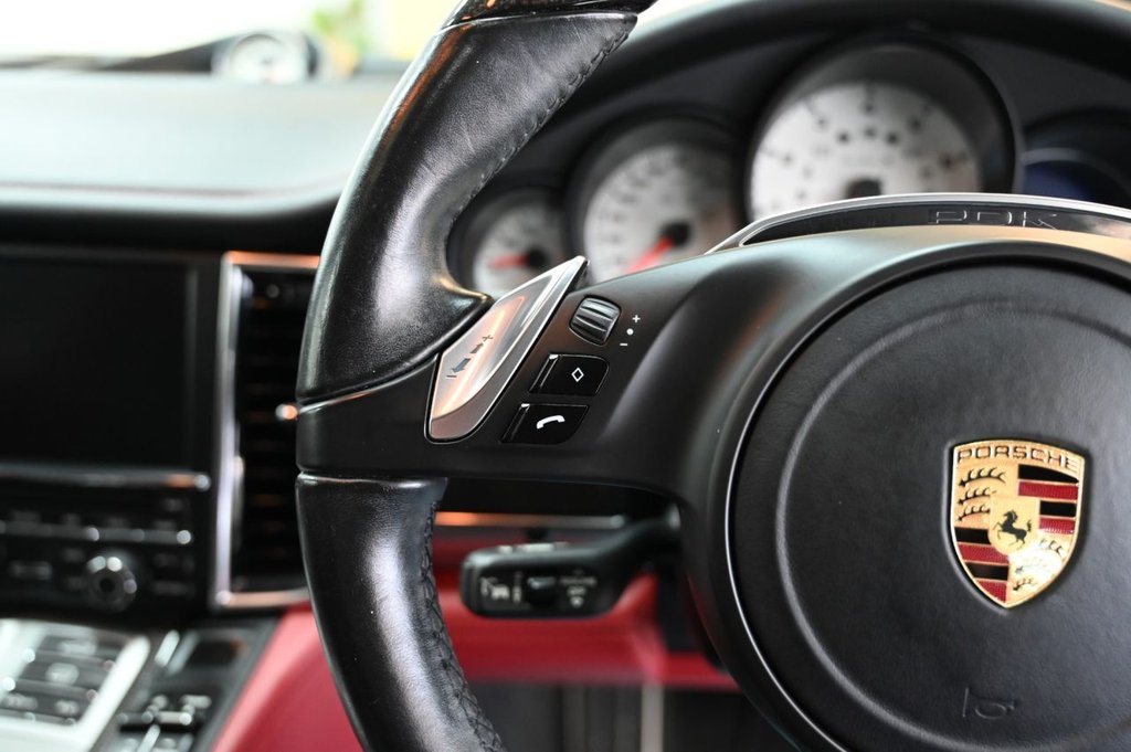 Used Porsche Panamera 2016 for sale - 77256046: Photo 25