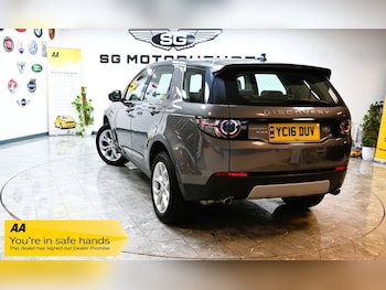 Used Land Rover Discovery Sport 2016 for sale - 78036429: Photo