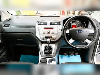 Used Ford Kuga 2011 for sale - 77693510: Photo