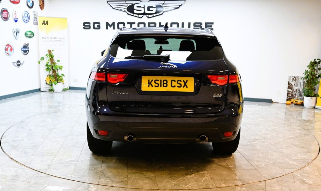 Used Jaguar F-Pace 2018 for sale - 77719658: Photo 10