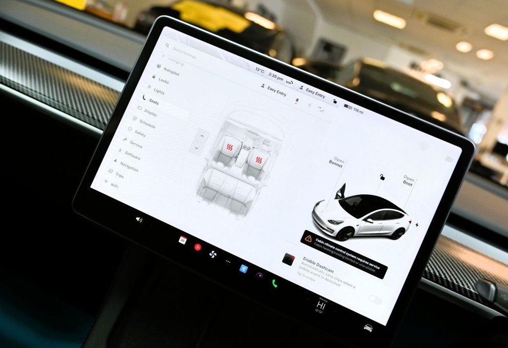 Used Tesla Model 3 2021 for sale - 77627367: Photo 18