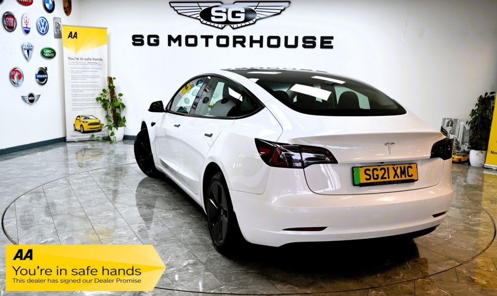 Used Tesla Model 3 2021 for sale - 77627367: Photo 2