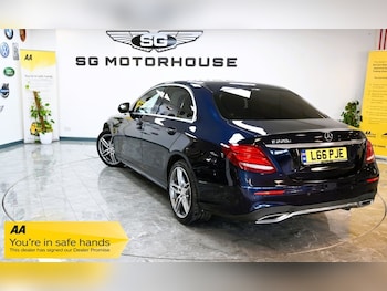 Used Mercedes-Benz E-Class 2017 for sale - 76019002: Photo 2