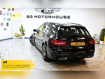 Used Mercedes-Benz C Class 2019 for sale - 78387207: Photo