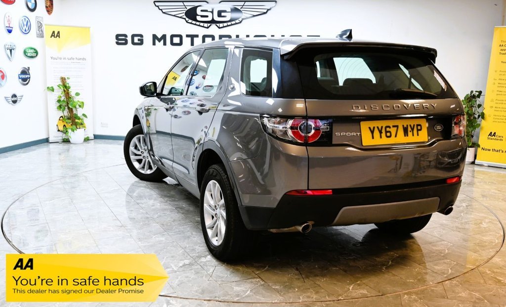 Used Land Rover Discovery Sport 2018 for sale - 76703812: Photo 2