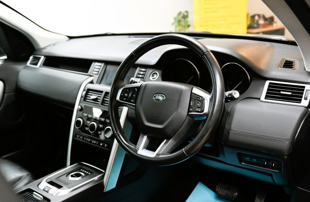 Used Land Rover Discovery Sport 2018 for sale - 76703812: Photo 20