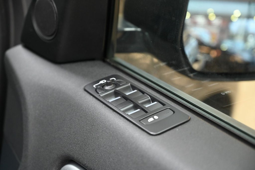 Used Land Rover Discovery Sport 2018 for sale - 76703812: Photo 28