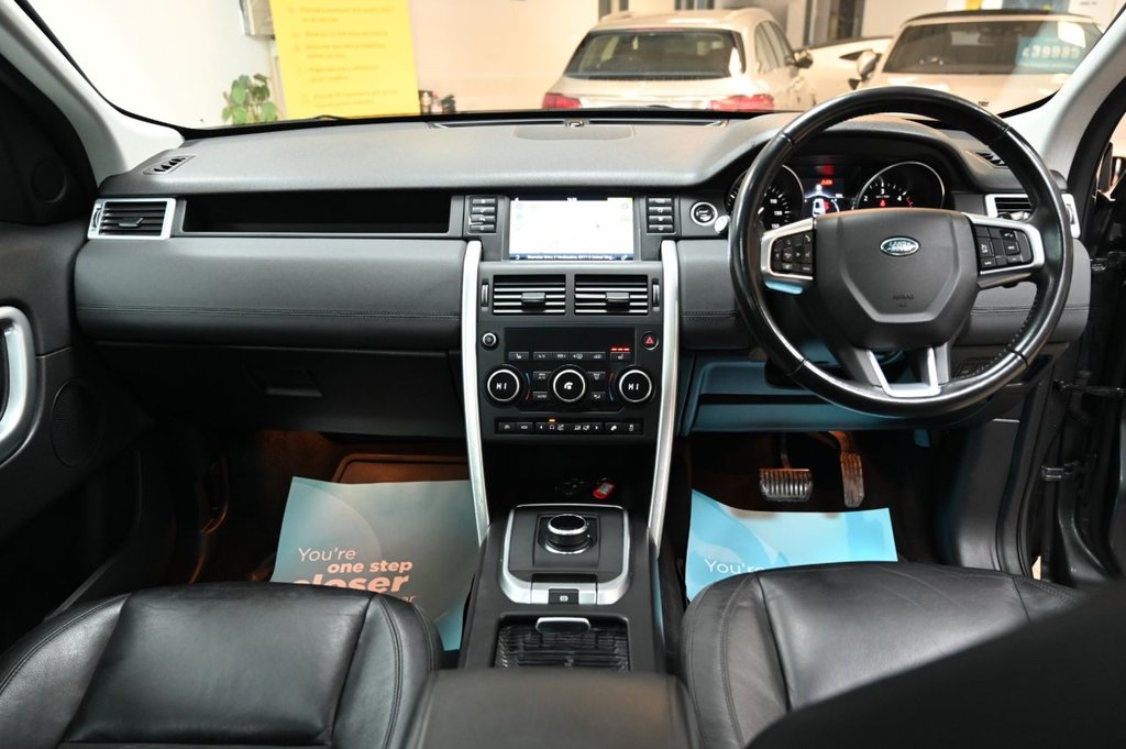 Used Land Rover Discovery Sport 2018 for sale - 76703812: Photo 4