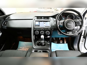 Used Jaguar E-Pace 2018 for sale - 78762499: Photo
