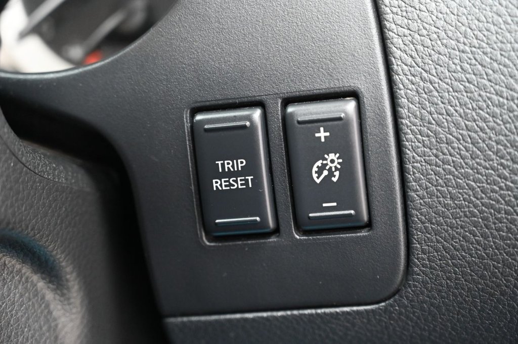 Used Nissan Navara 2018 for sale - 77239379: Photo 28