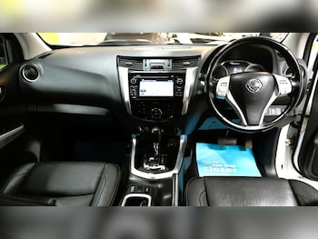 Used Nissan Navara 2018 for sale - 77239379: Photo