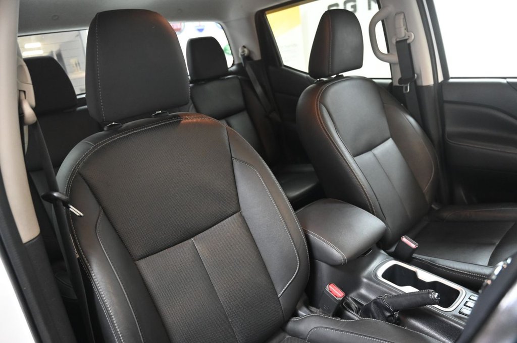 Used Nissan Navara 2018 for sale - 77239379: Photo 4