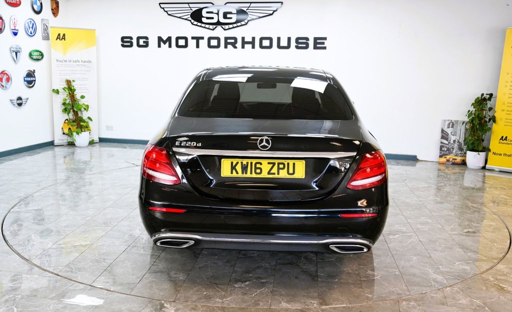 Used Mercedes-Benz E Class 2016 for sale - 76623263: Photo 10